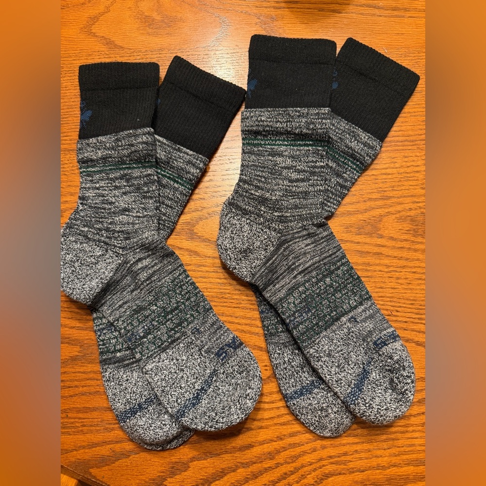 Bombas Unisex (2Pair) Space Dye Black & Gray Hiking Boot Socks.   Large     NWOT